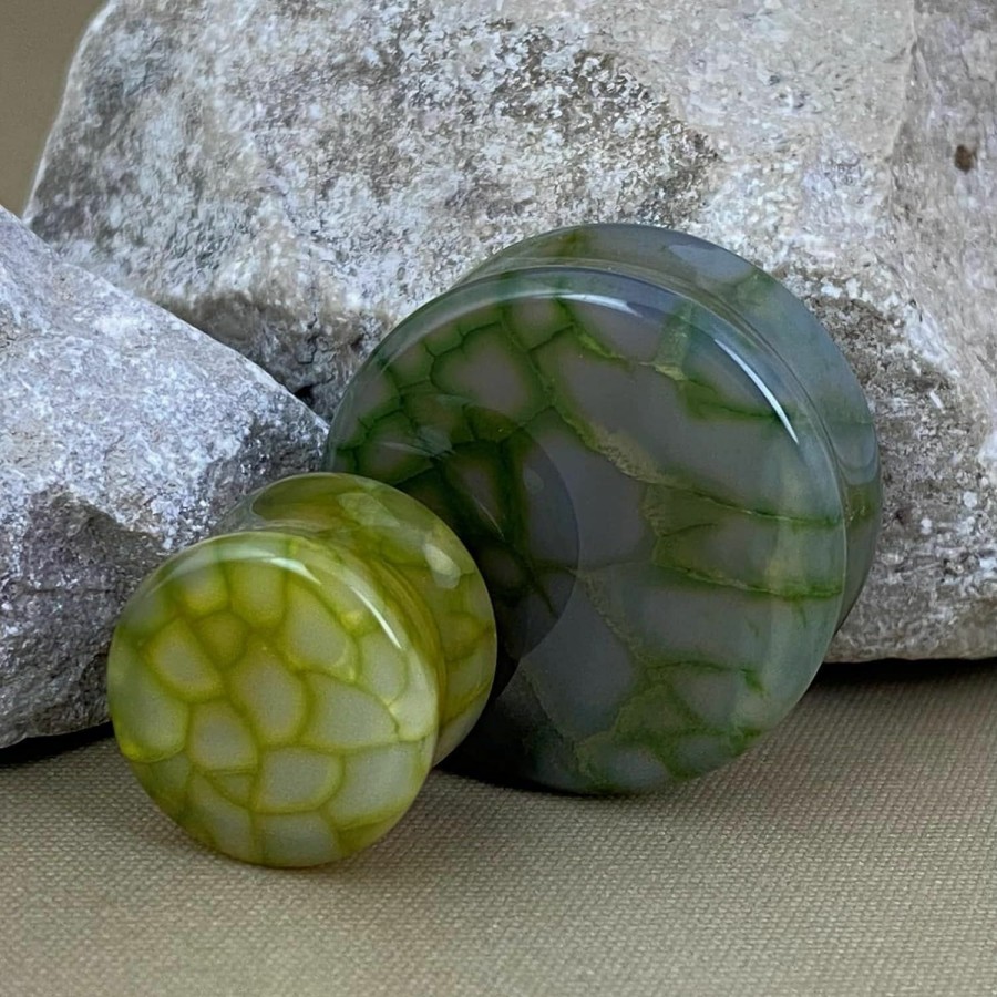 Mystic Metals Body Jewelry Pair Of Green Dragon Vein Agate Stone Plugs (Stn-750) Body Piercing Plugs